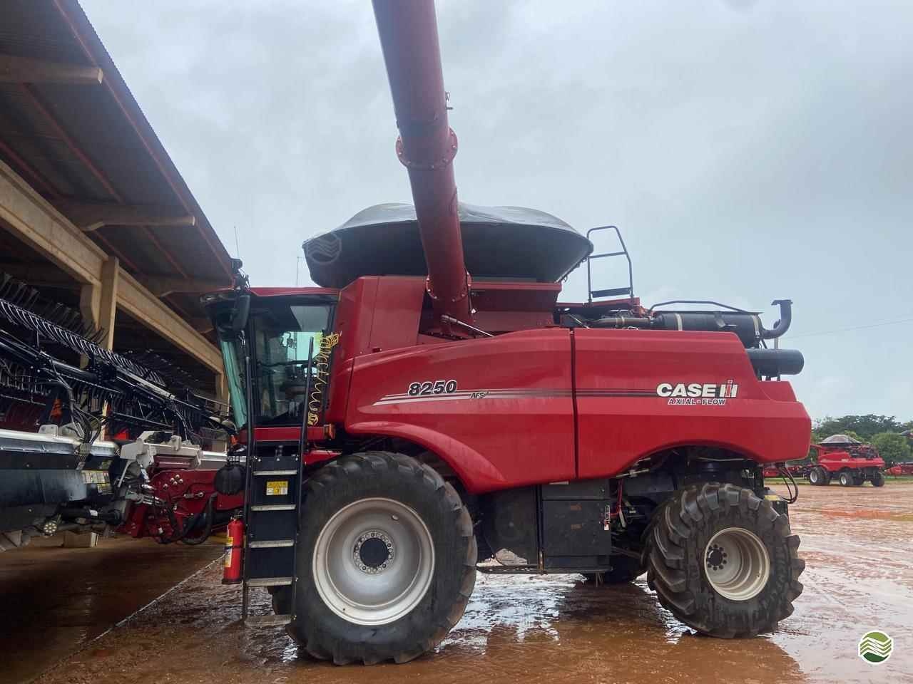 Colheitadeira Case 8250 ano 2021