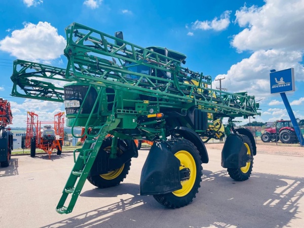 Pulverizador Autopropelido John Deere 4025 ano 2020
