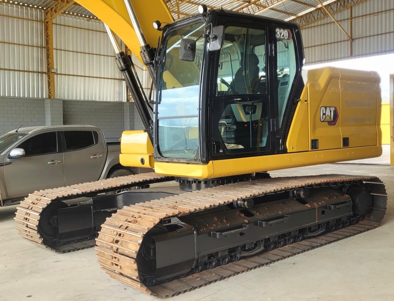 Escavadeira Caterpillar 320 ano 2021