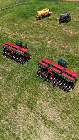 Plantadeira Planti Center  Big Farm Premier 15 ano 2022