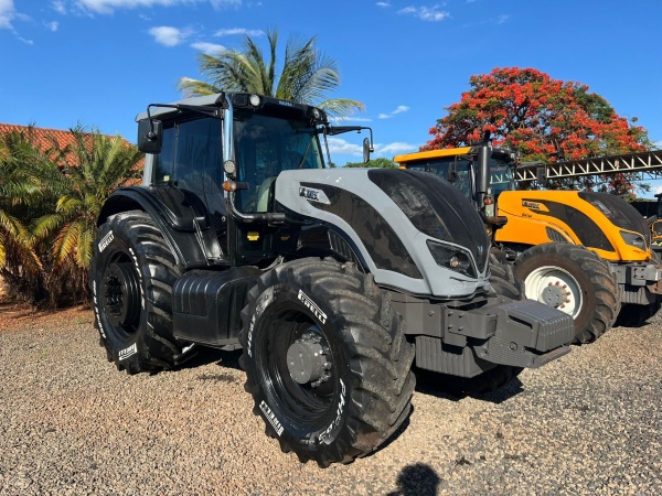Trator Valtra BH 194