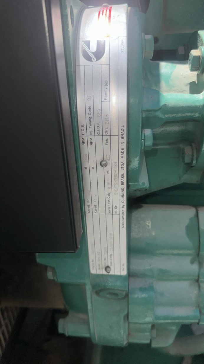 Gerador de Energia Cummins 220 kVA