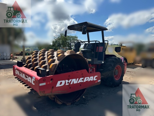 Rolo Compactador Dynapac CA250-II ano 2010