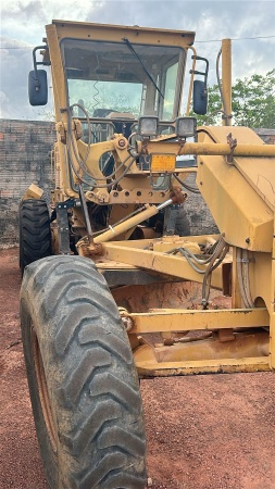 Motoniveladora Caterpillar 120K ano 2013