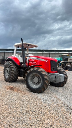 Trator Massey Ferguson MF 7180 ano 2013 - MF 7180 - Máquinas Agrícolas