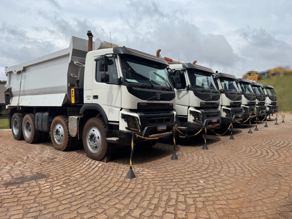Caminhão Volvo FMX 500 ano 2020 - FMX 500 - Caminhões e Carretas