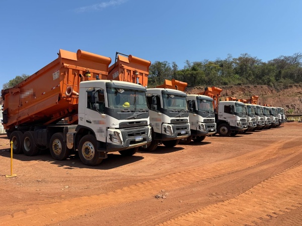 Caminhão Volvo FMX 500 ano 2022 - FMX 500 - Caminhões e Carretas