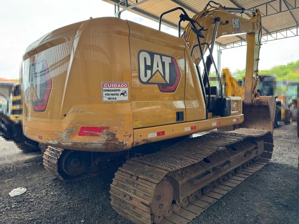 Escavadeira Caterpillar 320 ano 2022 - 320 - Máquinas de Linha Amarela