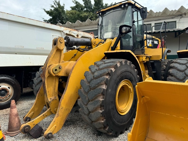 Pá Carregadeira Caterpillar 966L ano 2020 - 966L - Máquinas de Linha Amarela