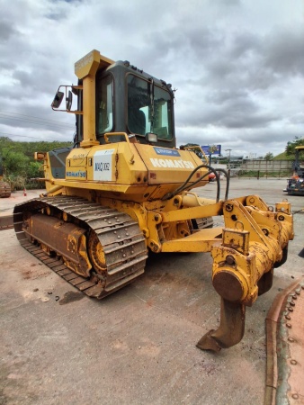 Trator de Esteira Komatsu D61-EX ano 2011