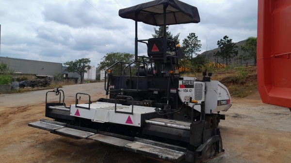 Vibroacabadora Terex VDA 421 ano 2005