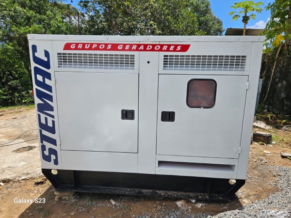 Gerador de Energia STEMAC 115 kVA ano 2011