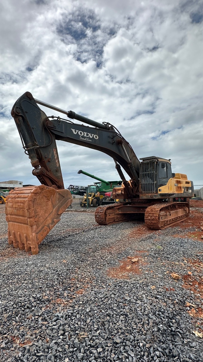 Escavadeira Volvo EC 480 DL