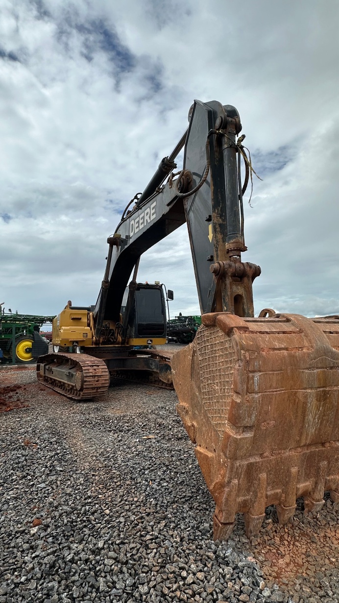 Escavadeira John Deere 350G