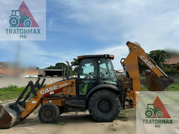 Retroescavadeira Case 580 N  ano 2022 - 580 N  - Máquinas de Linha Amarela