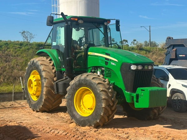 Trator John Deere 7230J ano 2019 - 7230J - Máquinas Agrícolas