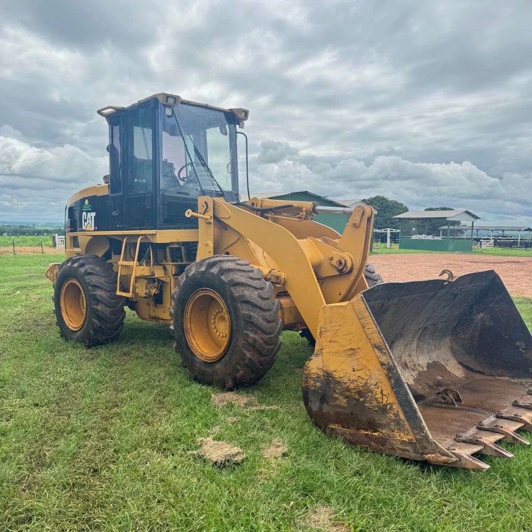 Pá Carregadeira Caterpillar 924GZ ano 2004