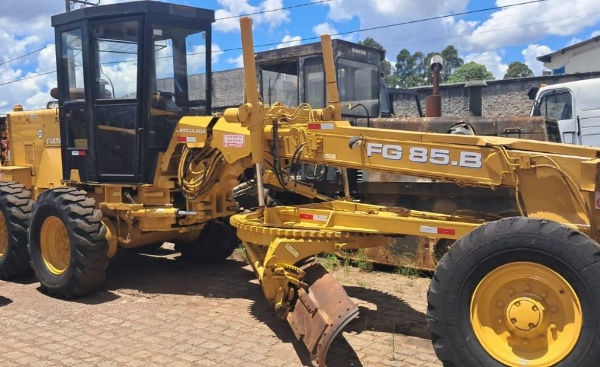 Motoniveladora Fiatallis FG85 ano 1994