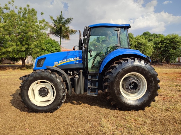 Trator New Holland T6.110 ano 2017