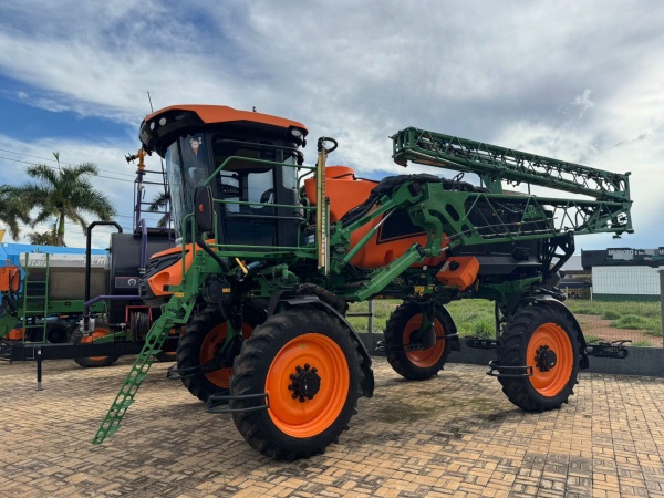 Pulverizador Autopropelido Stara Imperador 2000 ano 2021