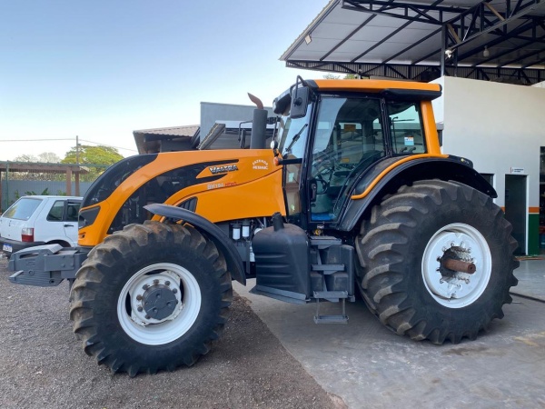 Trator Valtra BH 194 ano 2021