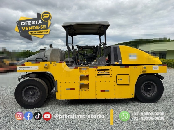 Rolo Compactador Dynapac CP2700 ano 2014