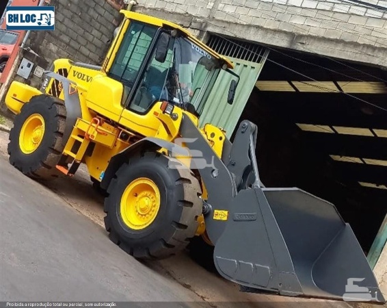 Pá Carregadeira Volvo L90F ano 2015 - L90F - Máquinas de Linha Amarela