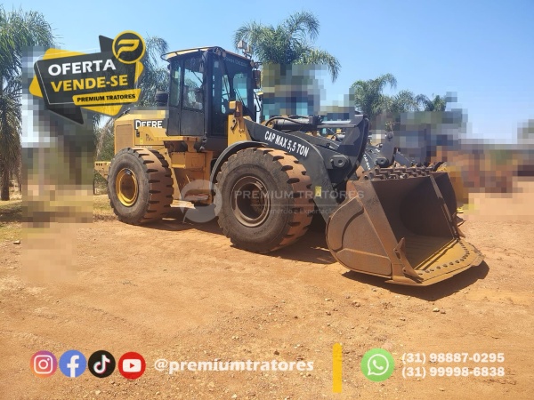 Pá Carregadeira John Deere 644K ano 2015