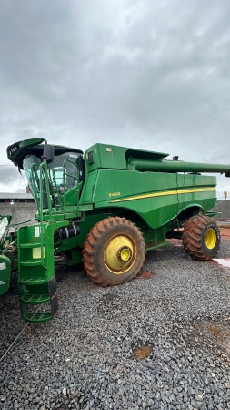 Colheitadeira John Deere S660 ano 2015