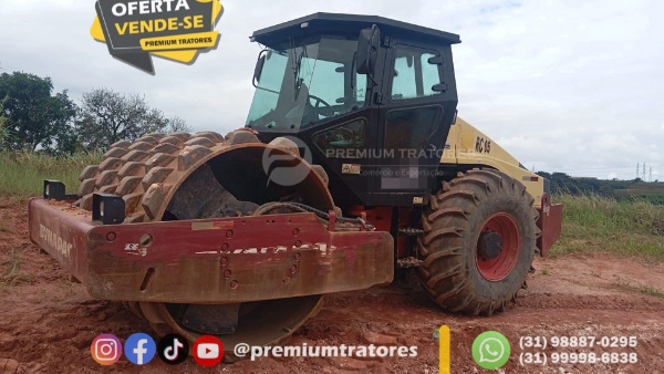 Rolo Compactador Dynapac CA250 ano 2012