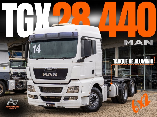 Caminhão MAN TGX 28.440 ano 2014