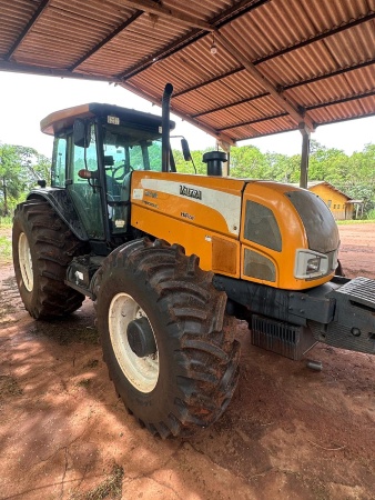Trator Valtra BH 185i ano 2013