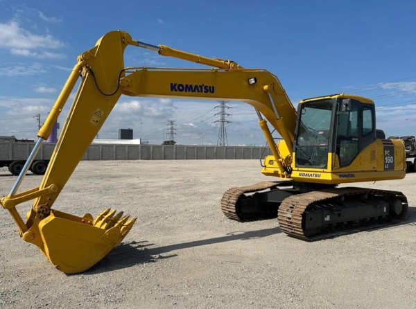 Escavadeira Komatsu PC160 ano 2008