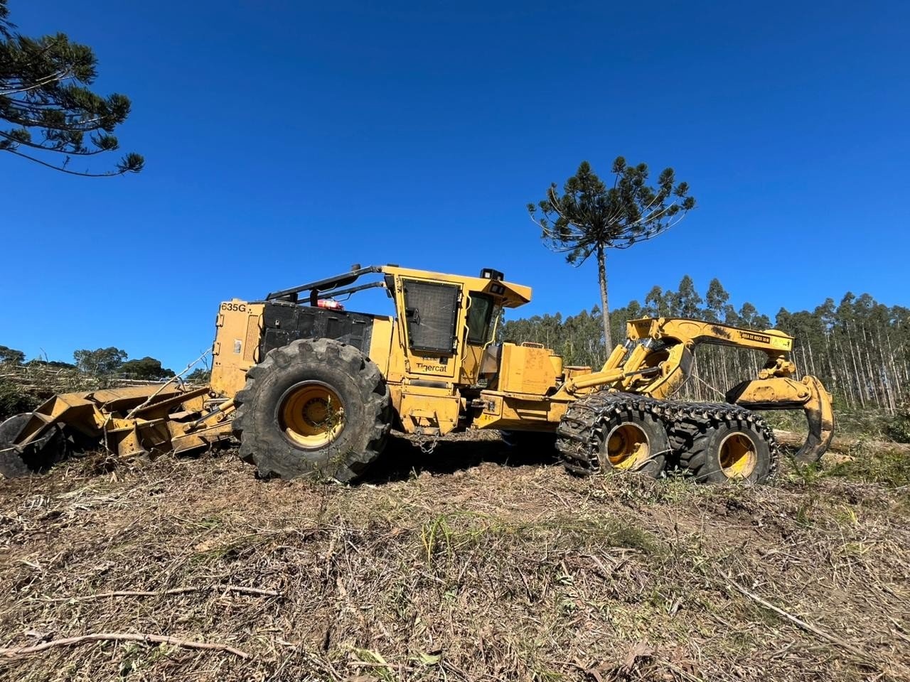 Skidder Tigercat 635G ano 2016