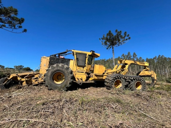 Skidder Tigercat 635G ano 2016