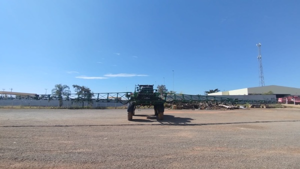Pulverizador Autopropelido John Deere 4730 ano 2012