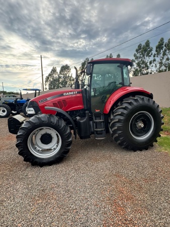 Trator Case Farmall 110A ano 2018 - Farmall 110A - Máquinas Agrícolas