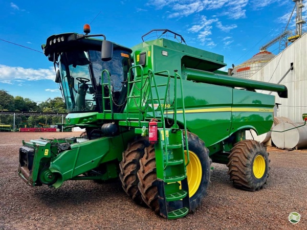 Colheitadeira John Deere S550 ano 2016 - S550 - Máquinas Agrícolas