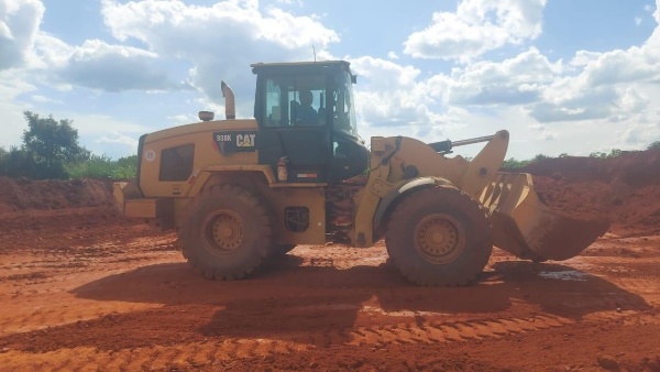 Pá Carregadeira Caterpillar 938K ano 2016
