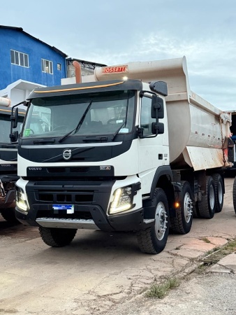 Caminhão Volvo FMX 500 ano 2021