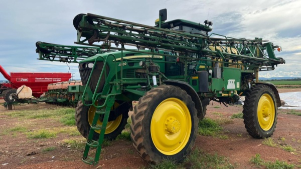Pulverizador Autopropelido John Deere 4730 ano 2018