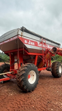 Carreta Graneleira Jan Tanker Magnu 25000 ano 2018
