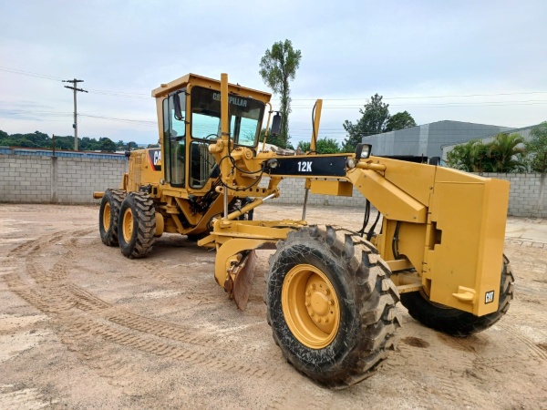Motoniveladora Caterpillar 12K ano 2011