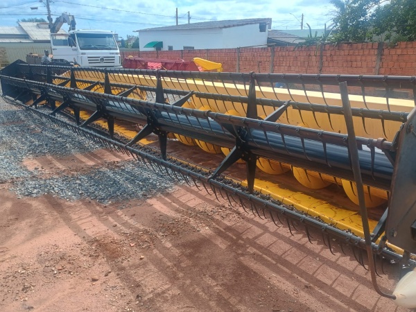 Plataforma New Holland Superflex ano 2015