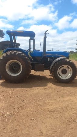 Trator New Holland 7630 ano 2022