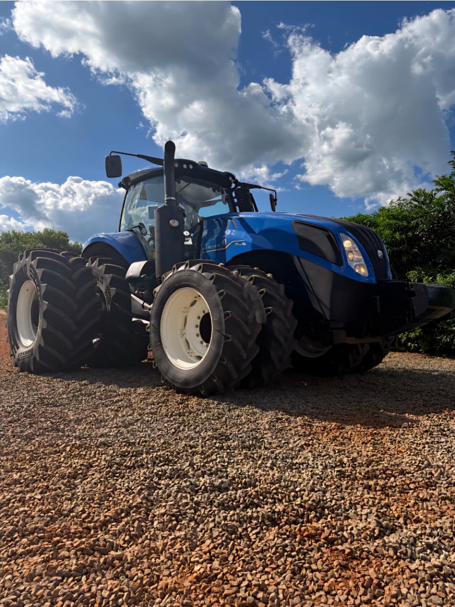 Trator New Holland T8 440 ano 2021