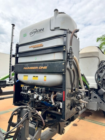Plantadeira Fendt Momentum 18F ano 2024