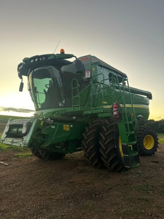 Colheitadeira John Deere S550
