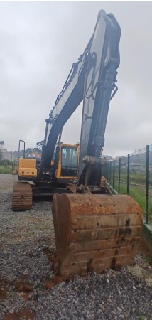 Escavadeira Hyundai 220LC-9S ano 2021 - 220LC-9S - Máquinas de Linha Amarela