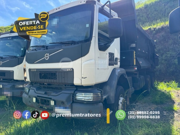Caminhão Volvo VM 330 6x4 ano 2022